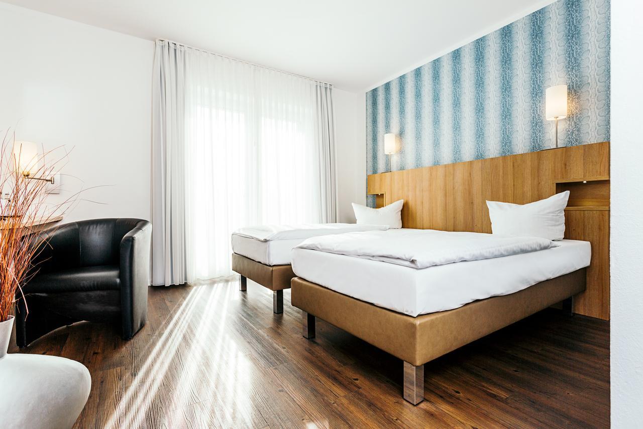 Hotel Westerkamp オスナブリュック エクステリア 写真